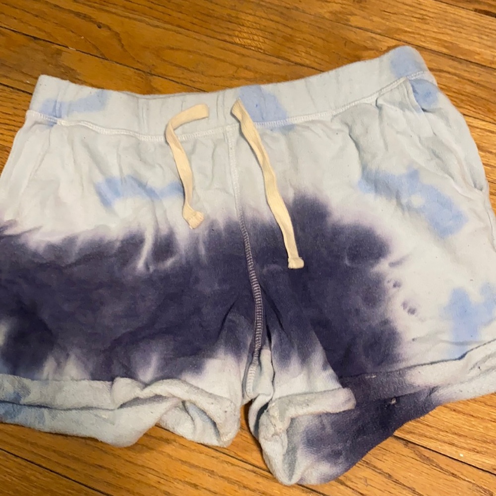 Kohl’s Tye Dye shorts
